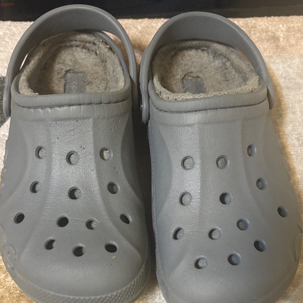 CROCS Kids Gray Fleece-Lined Slippers